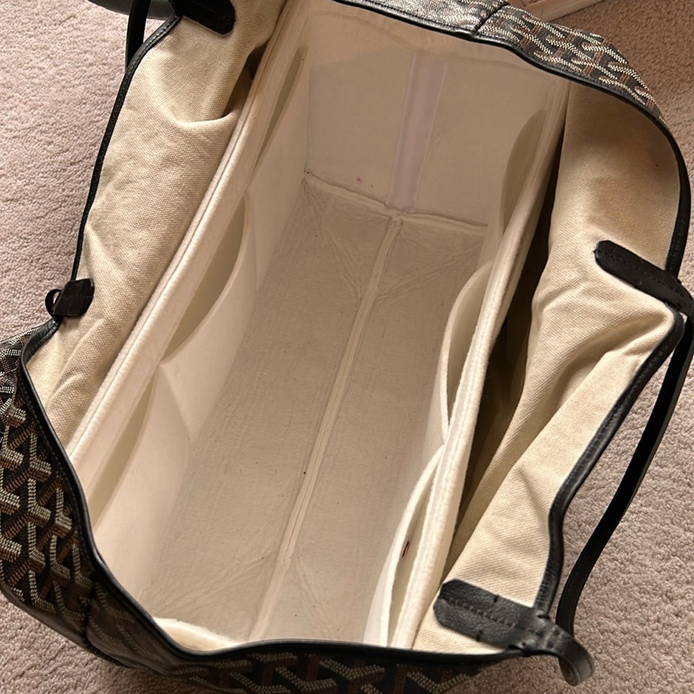 Tote organizer